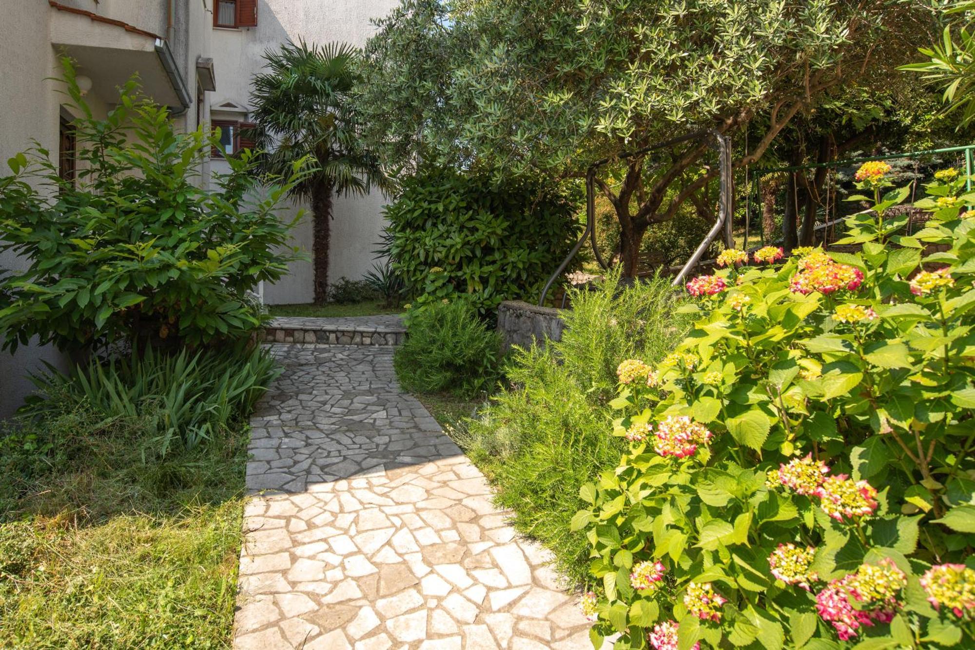 Oasis Of Peace And Relaxation Ii. Διαμέρισμα Ičići Εξωτερικό φωτογραφία